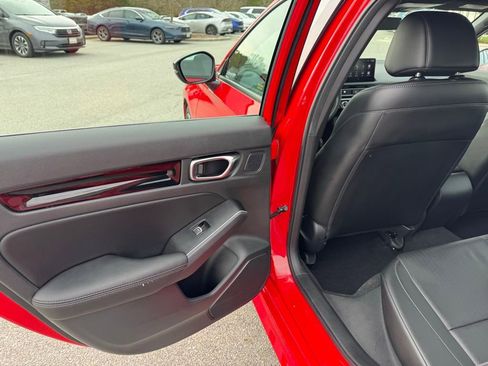 Used 2025 Honda Civic Sport Touring image 30