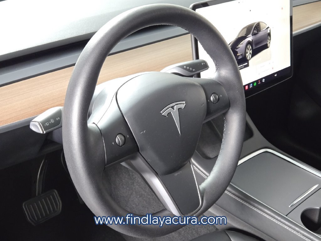 Used 2023 Tesla Model Y Long Range AWD/4WD image 22