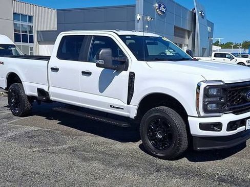 Certified 2025 Ford F350 XL w/ STX Appearance Package AWD/4WD image 2