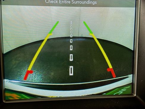 Used 2018 Jeep Grand Cherokee Overland image 19