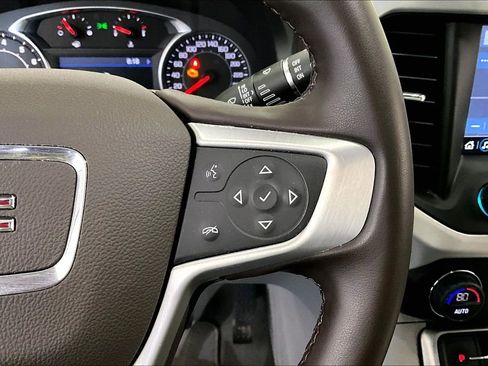 Used 2023 GMC Acadia SLT w/ LPO, Cargo Package AWD/4WD image 12