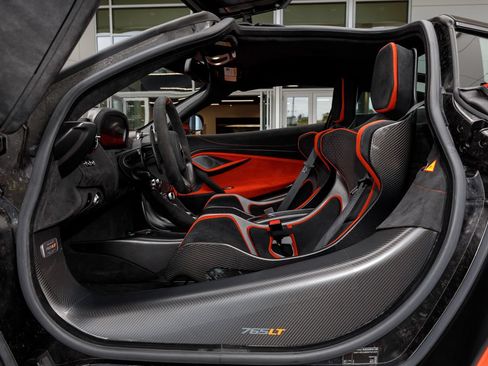 Used 2021 McLaren 765LT RWD image 62