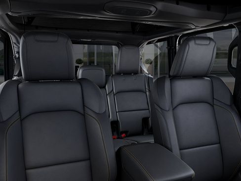New 2026 Jeep Wrangler Unlimited Sahara AWD/4WD image 26