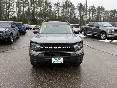 Certified 2025 Ford Bronco Sport Outer Banks w/ Outer Banks Tech Package+ image 8