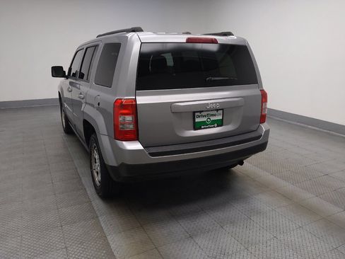 Used 2017 Jeep Patriot Sport w/ Power Value Group FWD image 6