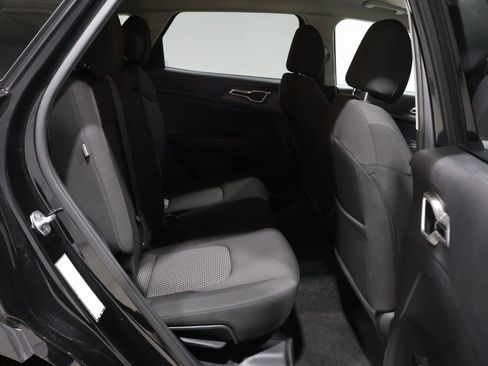 Used 2024 Kia Sportage LX image 20