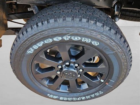 New 2026 RAM 2500 Laramie AWD/4WD image 10