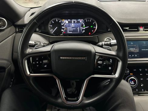 Used 2022 Land Rover Range Rover Evoque R-Dynamic S image 35