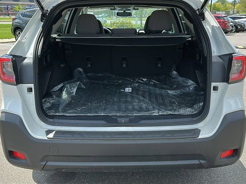 Certified 2025 Subaru Outback Premium AWD/4WD image 25
