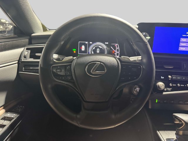 Used 2024 Lexus ES 300h w/ Premium Package FWD image 19