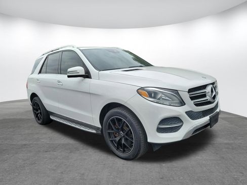 Used 2018 Mercedes-Benz GLE 350 w/ Premium 1 Package image 20