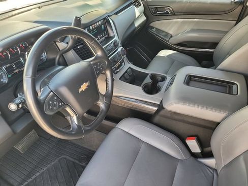 Certified 2019 Chevrolet Tahoe LT RWD image 16