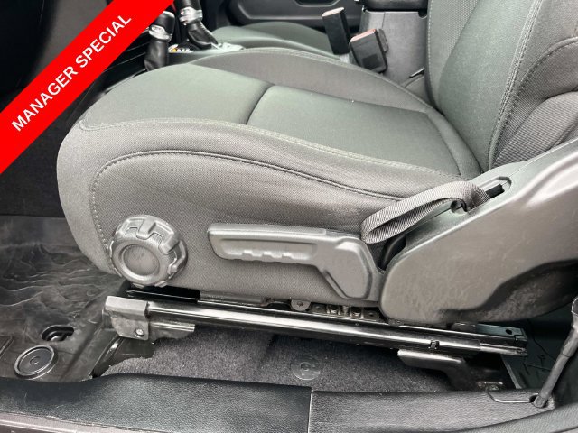 Certified 2021 Jeep Wrangler Sport AWD/4WD image 18
