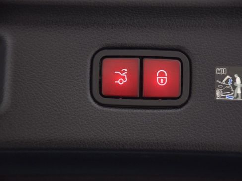 Certified 2022 Mercedes-Benz S 580 4MATIC Sedan image 32