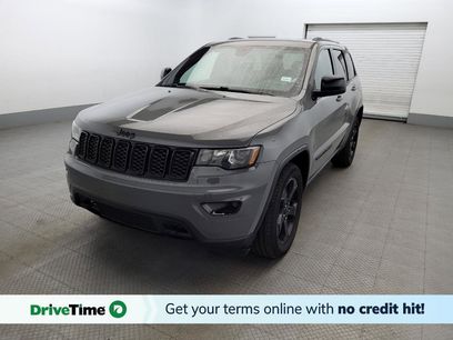 Used 2019 Jeep Grand Cherokee Laredo