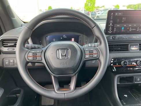 Certified 2026 Honda Passport TrailSport image 17
