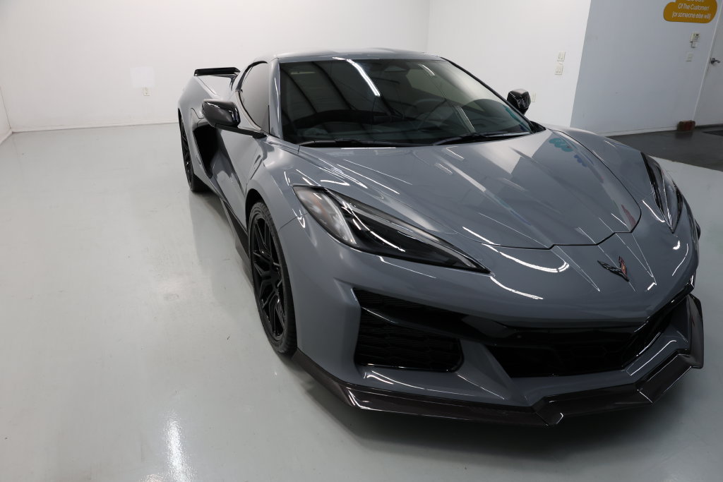 Used 2024 Chevrolet Corvette Z06 w/ Stealth Interior Trim Package RWD image 77
