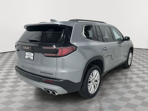 Used 2025 GMC Acadia Elevation w/ Elevation Premium Package image 5