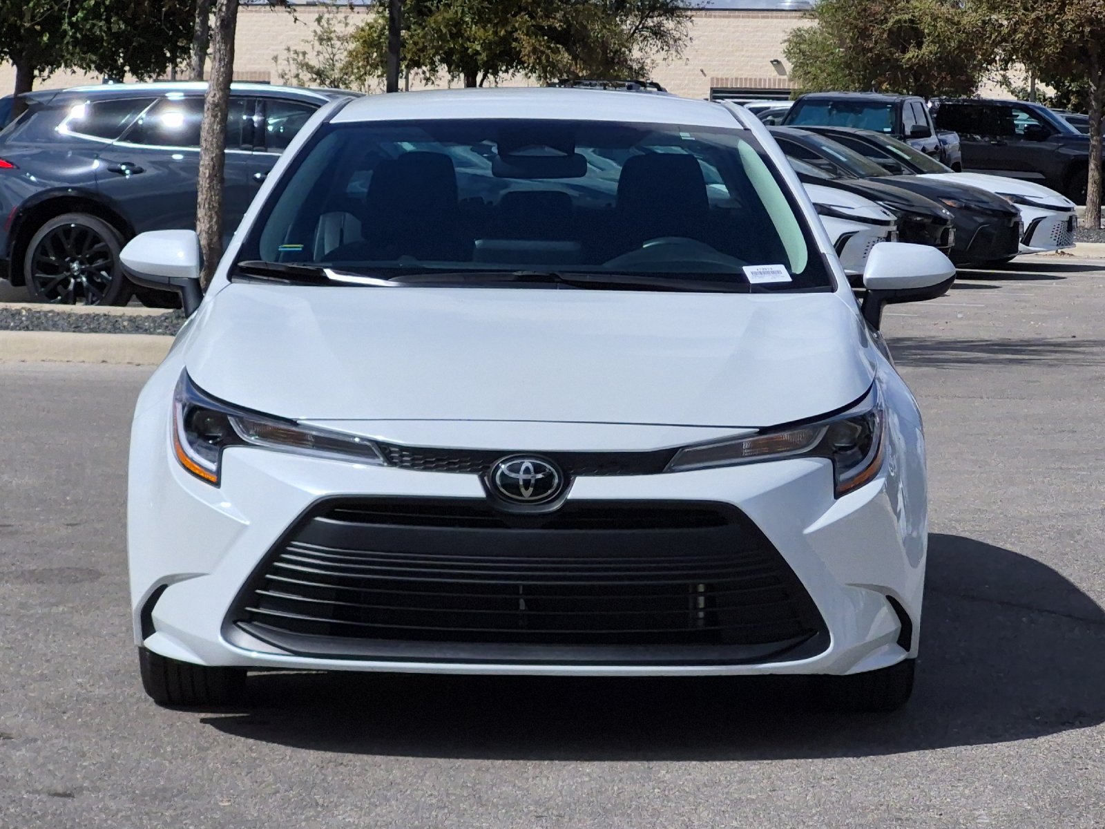 Used 2026 Toyota Corolla LE w/ LE Premium Package FWD image 8