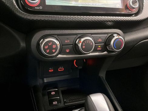 Used 2024 Nissan Kicks SV FWD image 25