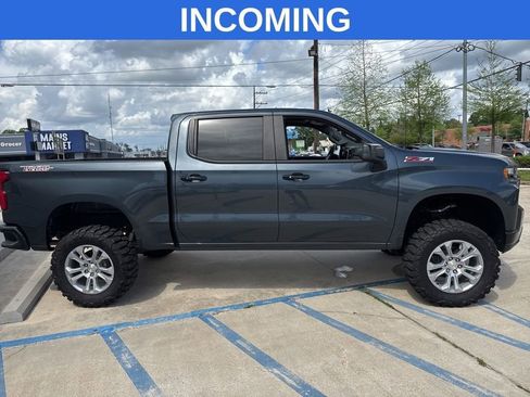 Used 2019 Chevrolet Silverado 1500 LT Trail Boss AWD/4WD image 18