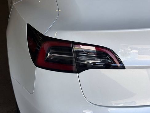 Used 2023 Tesla Model 3 Standard Range RWD image 37