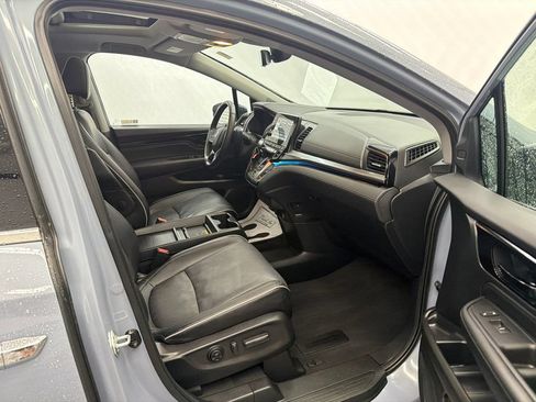 Used 2024 Honda Odyssey Elite image 15