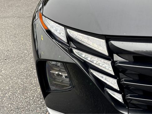 Used 2022 Hyundai Tucson SE image 21