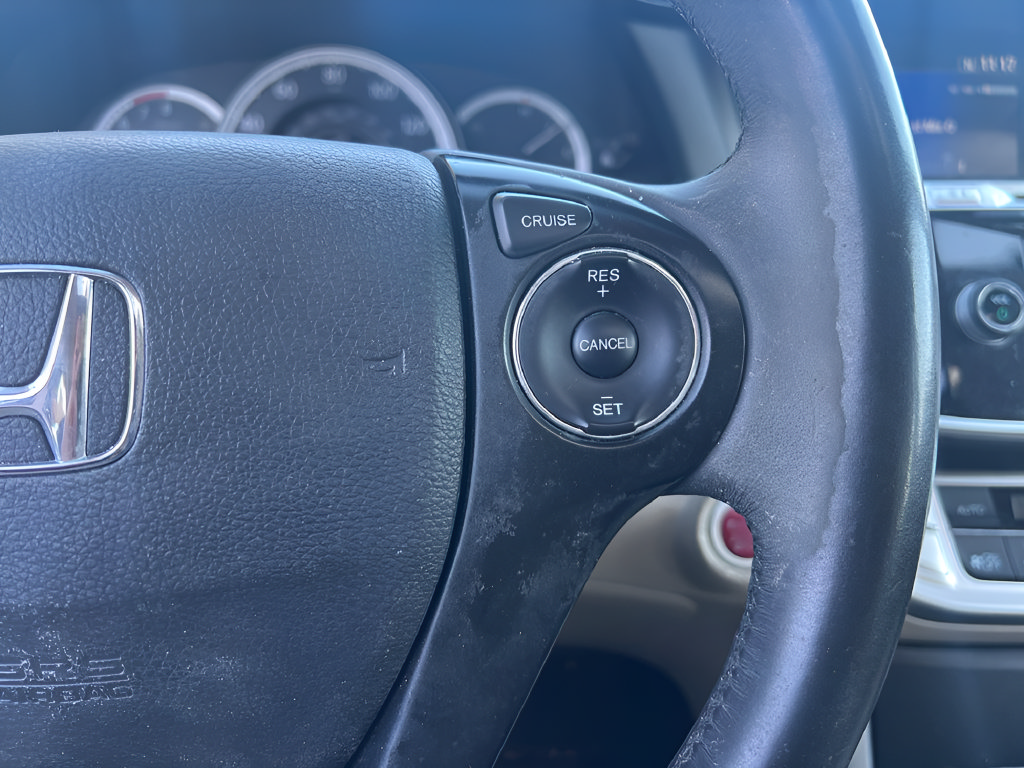 Used 2015 Honda Accord EX-L image 22