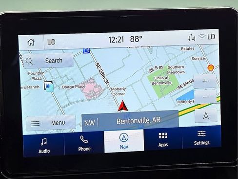 Used 2024 Ford Explorer XLT w/ Equipment Group 202A AWD/4WD image 20