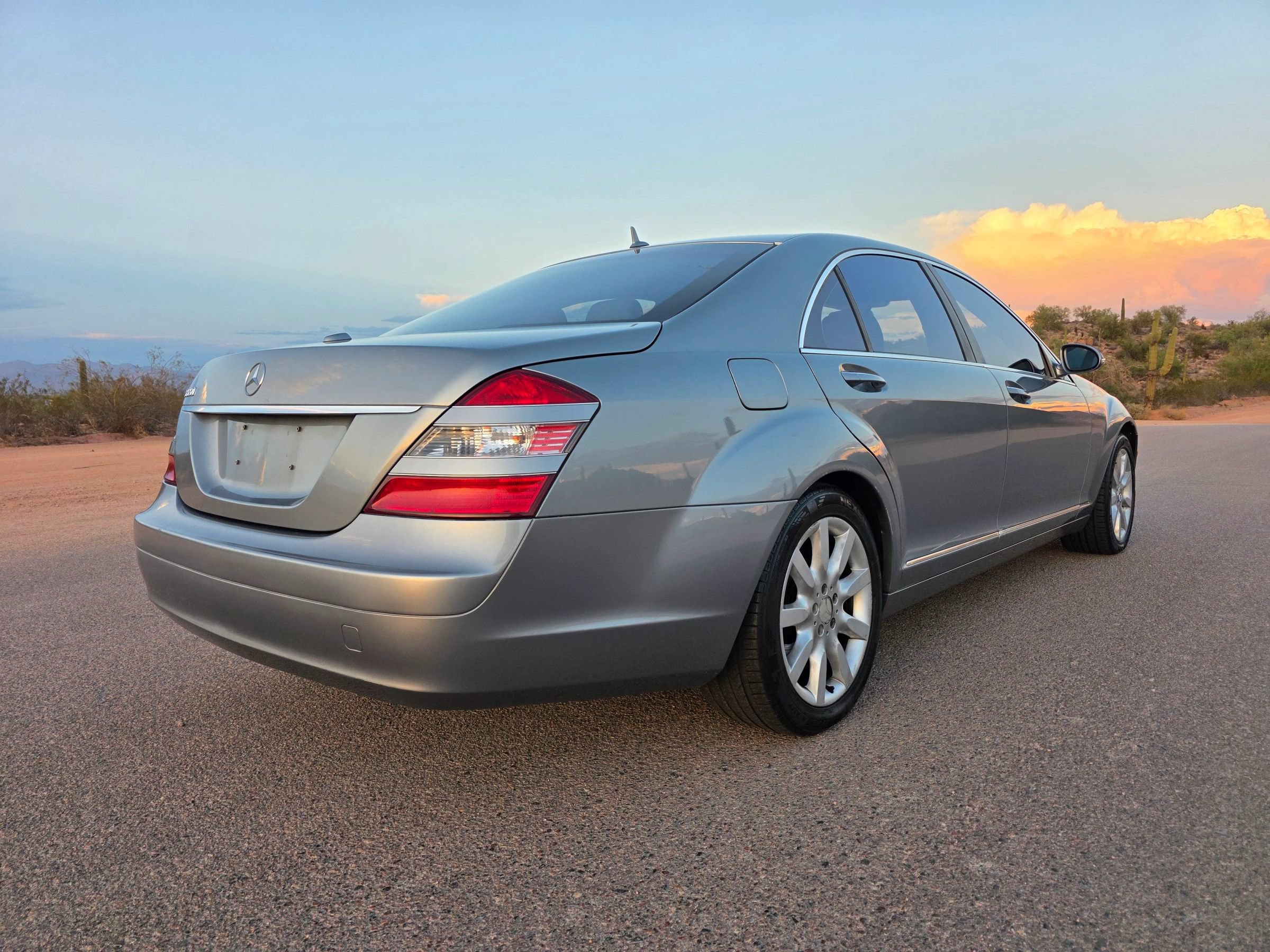 Used 2007 Mercedes-Benz S 550 image 5