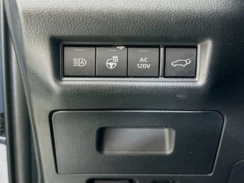 Used 2024 Toyota Grand Highlander AWD Hybrid image 10