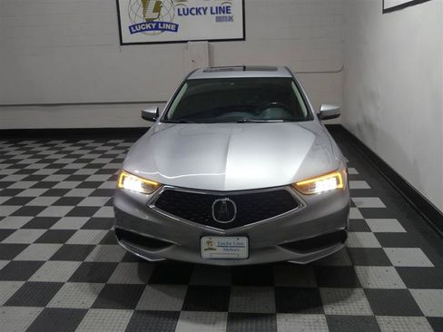 Used 2018 Acura TLX V6 w/ Technology Package FWD image 3