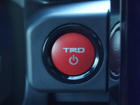 Certified 2026 Toyota Tacoma TRD Pro AWD/4WD image 30