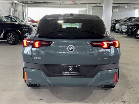 Certified 2025 BMW X2 xDrive28i image 7