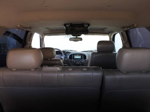 Used 2003 Toyota Sequoia Limited image 30
