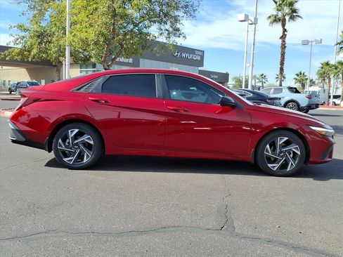 Certified 2025 Hyundai Elantra Sport image 6