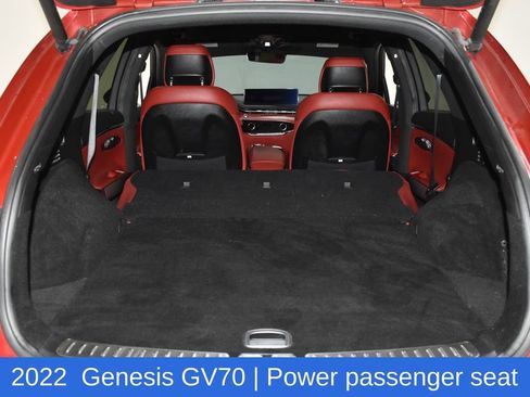 Used 2022 Genesis GV70 3.5T Sport image 32