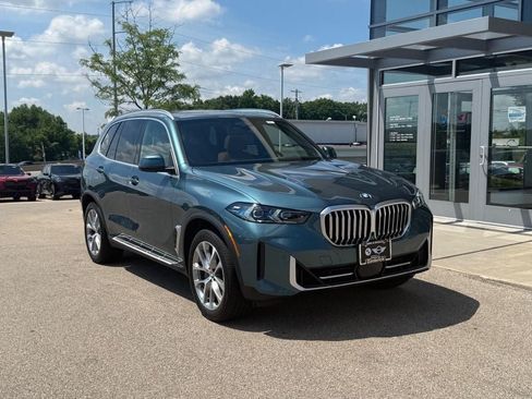Used 2024 BMW X5 xDrive40i w/ Premium Package AWD/4WD image 1