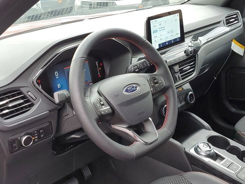 New 2025 Ford Escape ST-Line image 9