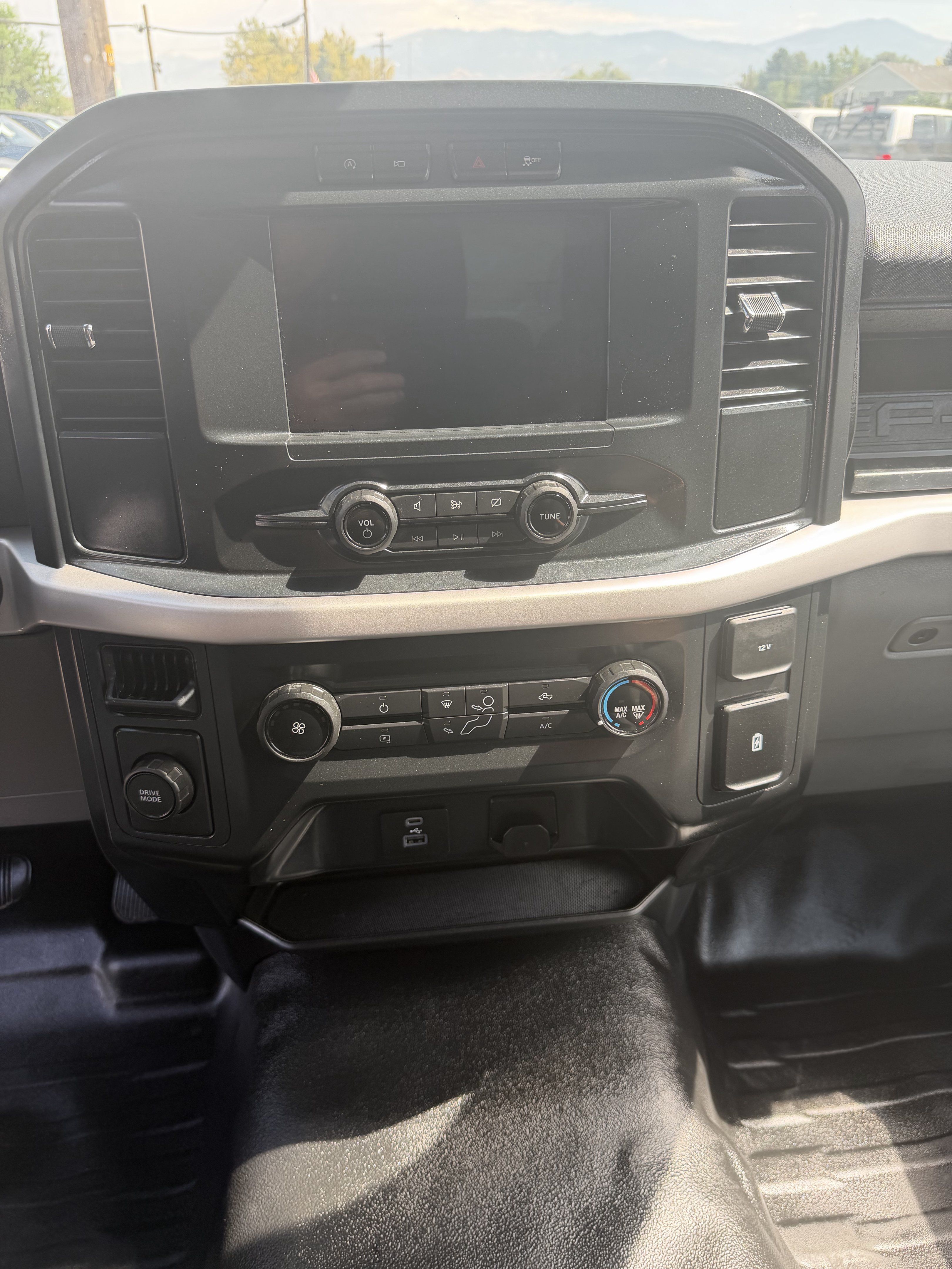 Used 2022 Ford F150 XL w/ XL Power Equipment Group RWD image 14