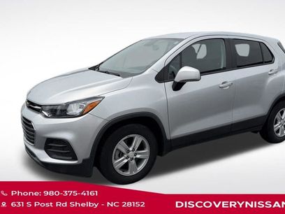 Used 2019 Chevrolet Trax LS w/ Tint and Cruise Package