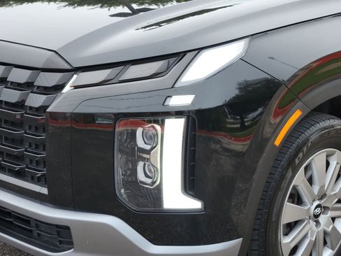 Used 2024 Hyundai Palisade SEL FWD image 7