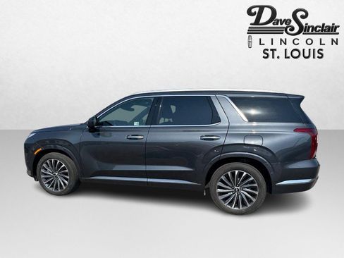 Used 2024 Hyundai Palisade Calligraphy image 8