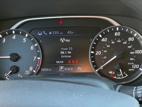 Used 2023 Nissan Frontier SV w/ Technology Package image 25