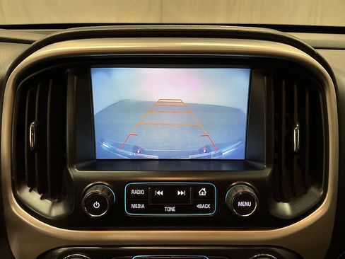 Used 2017 GMC Canyon SLE w/ SLE Convenience Package AWD/4WD image 15