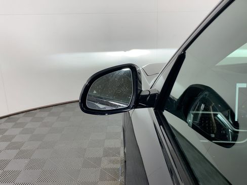 Used 2026 BMW X5 xDrive50e w/ M Sport Package image 20