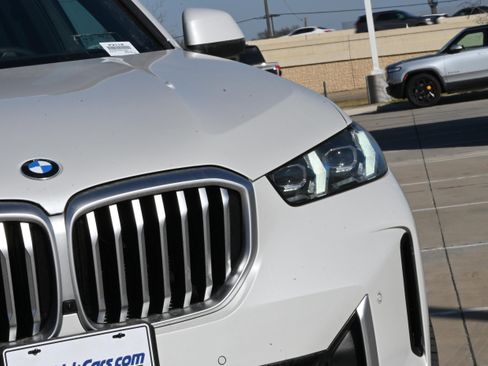 Certified 2025 BMW X5 xDrive40i w/ Premium Package image 7