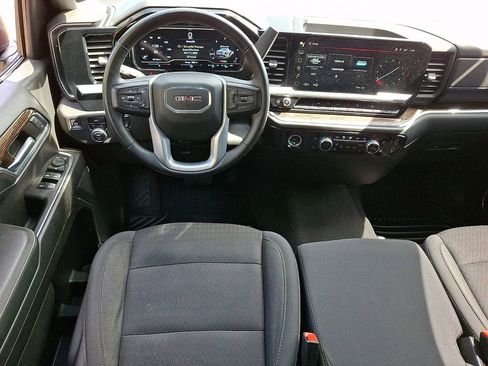 Certified 2023 GMC Sierra 1500 Elevation image 11