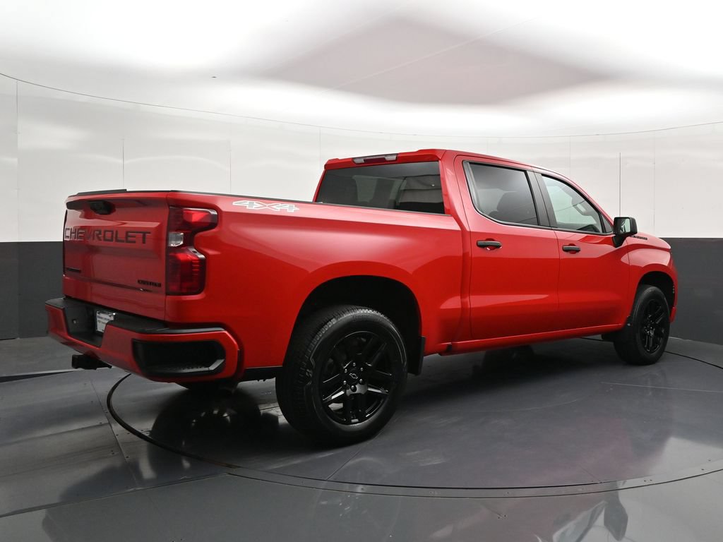 Certified 2024 Chevrolet Silverado 1500 Custom w/ LPO, Dark Essentials Package AWD/4WD image 5